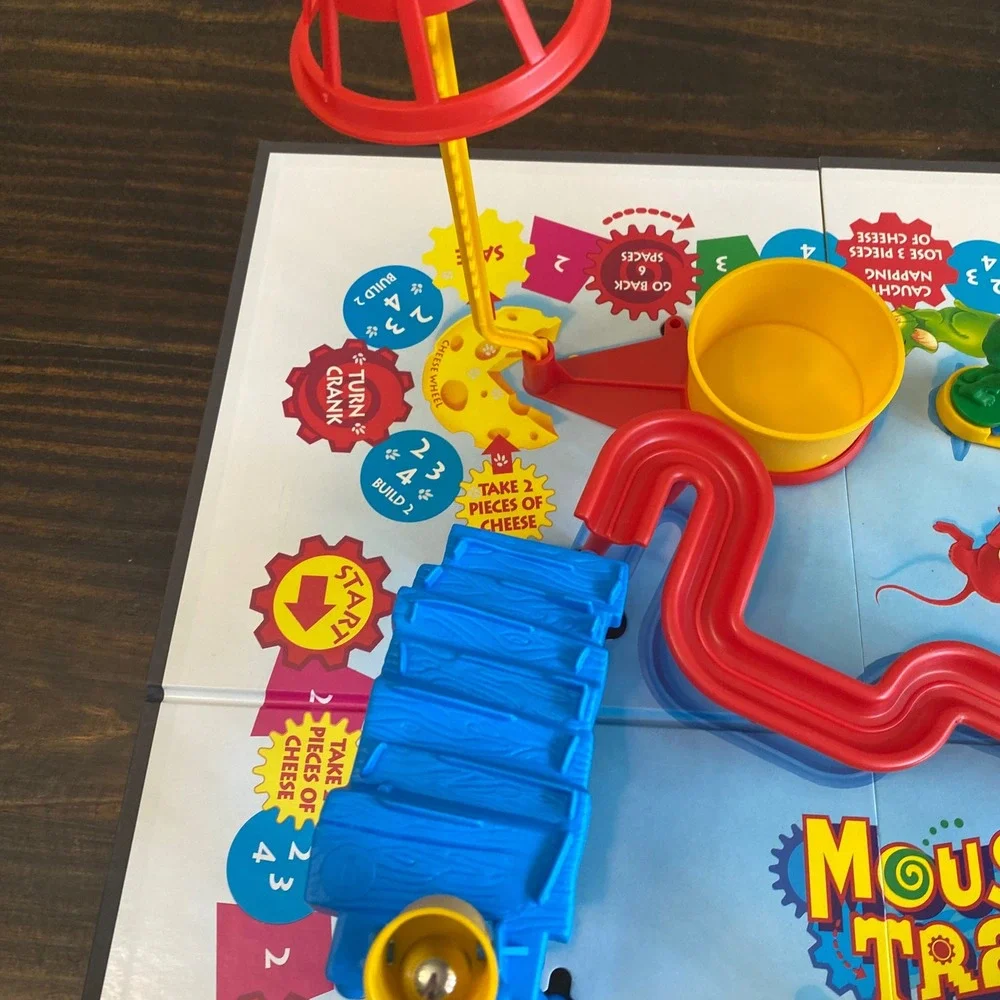 Milton Bradley Mouse Trap Board Game COMPLETE 1999 Vintage Hasbro 90s
